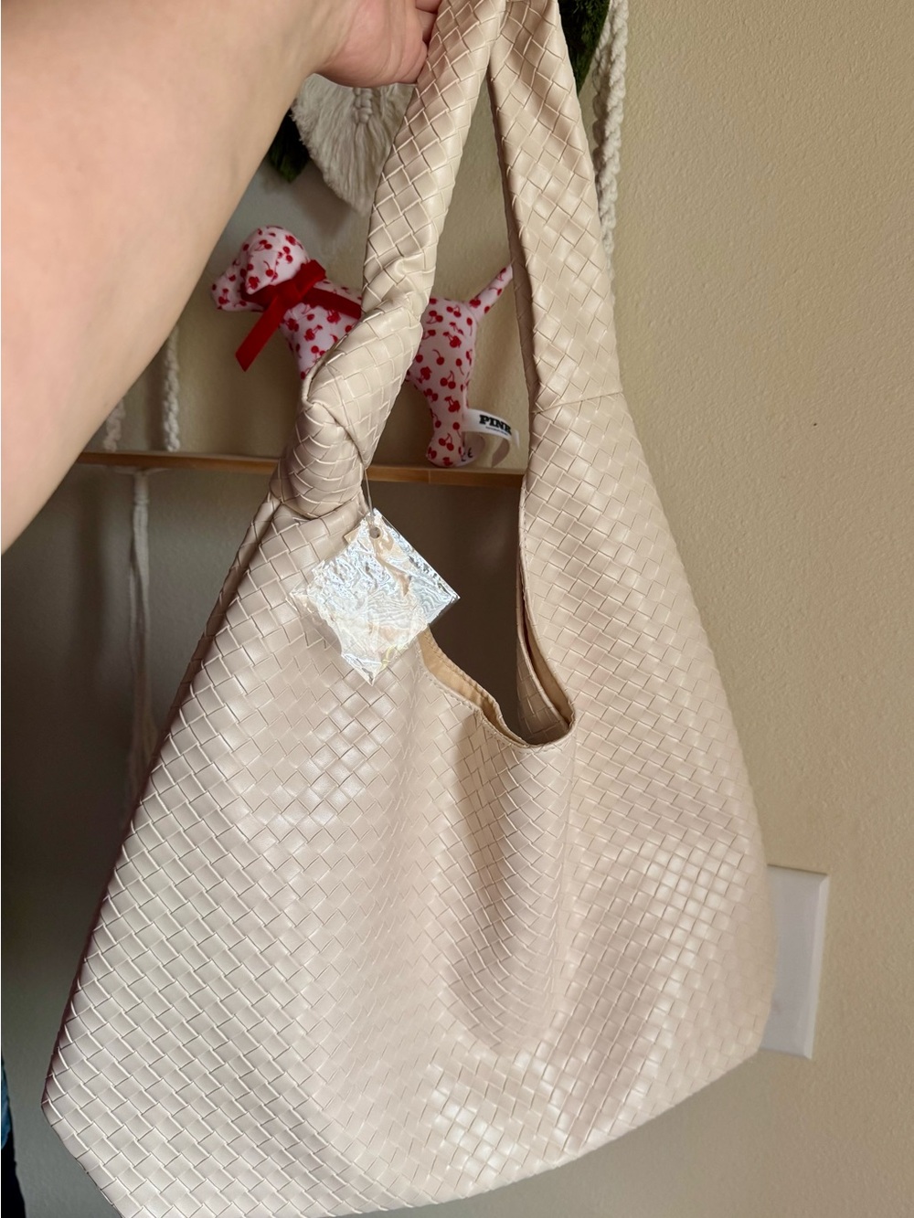 Woven Hobo Shoulder Bag in Cream